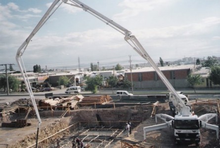 Concrete pump trucks от Ibbo: 