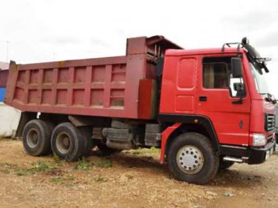 Dump trucks and tonar trucks от Nikam Ullah: 4 whell