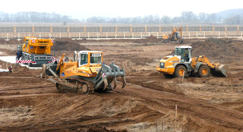 Объявление от Shiv: «Urgent Req. 5 Ton Roller with Operator Mafreq»