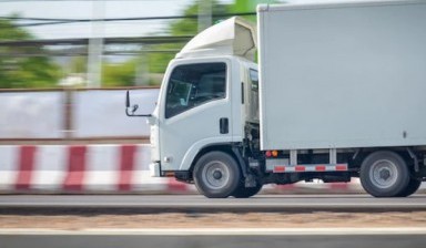 1 Ton Cargo Trucks от Akhila: 1 photos