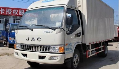 2 Tons Cargo Trucks от Services: 1 photos