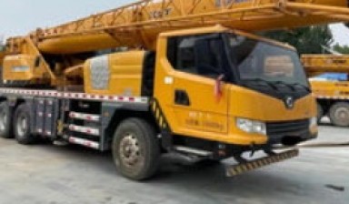 Crane trucks от Faisal Raza: XCMG 2 photos