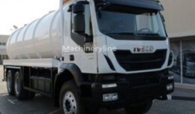 Sludge trucks от Fronesman Hillary: IVECO 1 photos