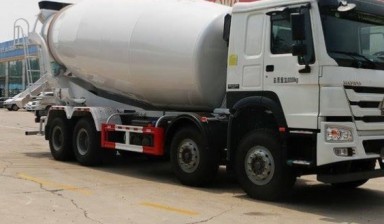 Concrete trucks от FUN+: HOWO 1 photos