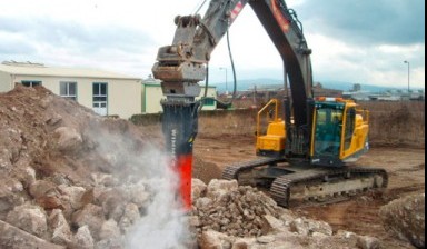 Rock breaker machine от AWA: Komatsu 1 photos