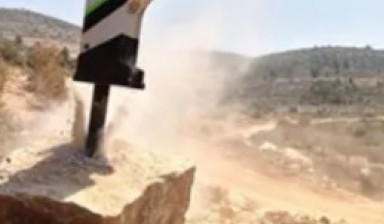 Rock breaker machine от Jasmeet Singh: zoomlion 1 photos