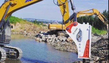 Rock breaker machine от ABDUL: XCMG 1 photos