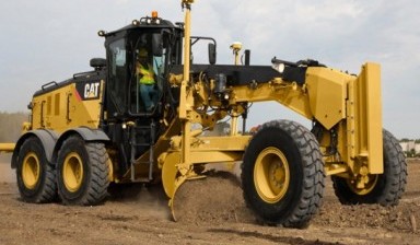 Graders от OFFER: Caterpillar 1 photos