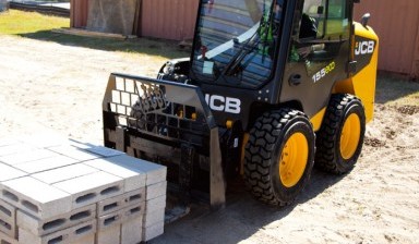 Skid-steer loaders от Salee: JCB 1 photos