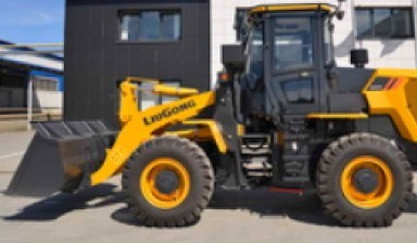 Frontend loaders and telescopic handlers от Lahrub: LiuGong 1 photos