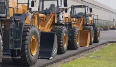 Frontend loaders and telescopic handlers от Zahid: Lonking 1 photos