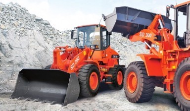 Frontend loaders and telescopic handlers от LUCKY COMP.: SD300 2 photos