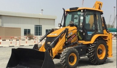 Объявление от Roy: «Rent backhoe loader in Fujairah» 1 photos
