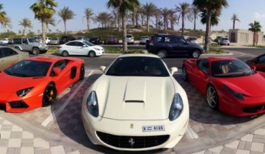 Rent a Car от Almarayacars: 1 photos