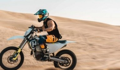 Motorcycle Rental от Goldendesert: 1 photos