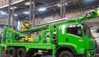 Digger derrick trucks от Wemts: Isuzu 1 photos