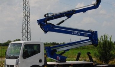 Aerial trucks от Alnafirental: Hino 1 photos