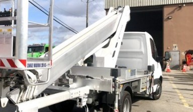 Aerial trucks от Sudhirrentals: Iveco 1 photos