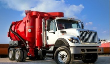 Sludge trucks от Equipmentsfinder: Mack 1 photos