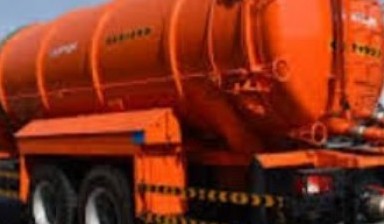 Gasoline trucks от Walidrental: Isuzu 1 photos