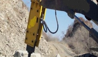Rock breaker machine от Alraihanrental: Jcb 1 photos