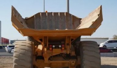 Dump trucks and tonar trucks от Manager: Caterpillar 1 photos