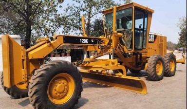 Graders от Manager: Caterpillar 1 photos