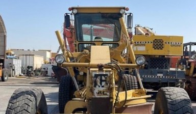 Graders от Manager: Caterpillar 1 photos