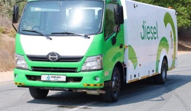 Gasoline trucks от Manager: Hino 1 photos