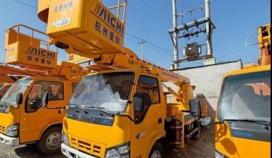 Aerial trucks от Manager: Isuzu 1 photos