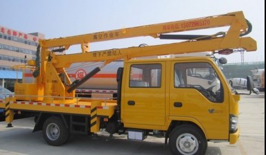 Aerial trucks от Manager: Dongfeng 1 photos