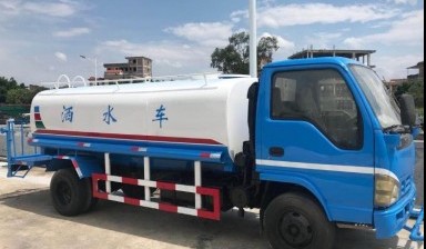 Municipal vehicles от Manager: Isuzu 1 photos