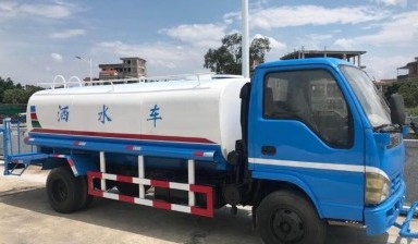 Municipal vehicles от Manager: Isuzu 1 photos